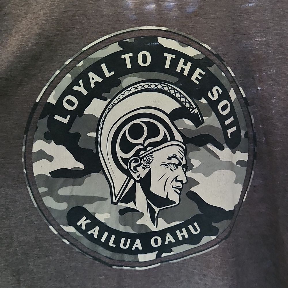Loyal To The Soil Kailua Oahu T-shirt L